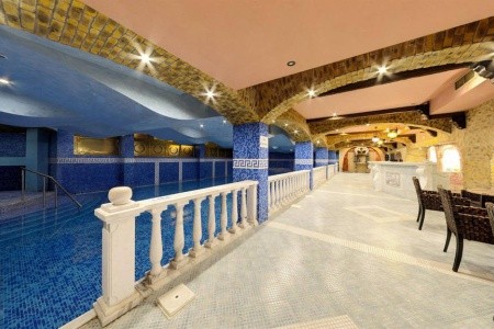 Imperial Palace (Ex. Victoria Palace) - 8