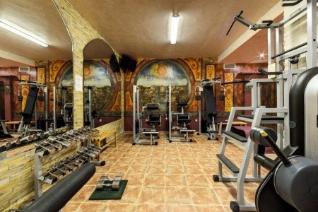 Imperial Palace (Ex. Victoria Palace) - 9