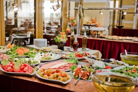 Imperial Palace (Ex. Victoria Palace) - 12