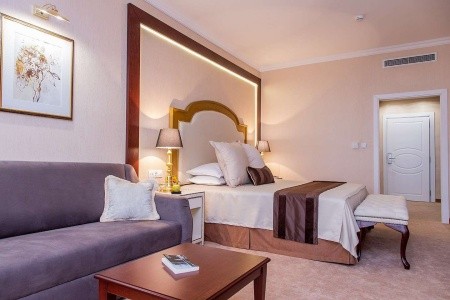 Imperial Palace (Ex. Victoria Palace) - 27