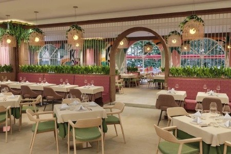 Turecko Antalya Megasaray Westbeach Antalya 11 dňový pobyt Ultra All inclusive Letecky Letisko: Praha May 2026 (31/05/26-10/06/26)