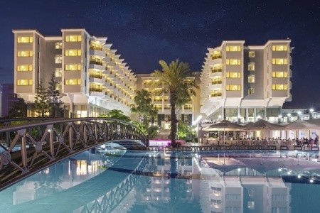 Terrace Beach Resort - 9