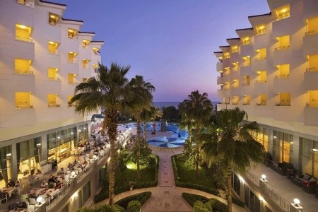 Terrace Beach Resort - 10