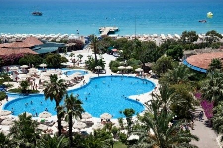 Turecko Turecká riviéra Sunrise Resort 7 dňový pobyt Ultra All inclusive Letecky Letisko: Praha July 2026 (10/07/26-16/07/26)