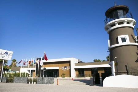 Sailors Beach Club - 6