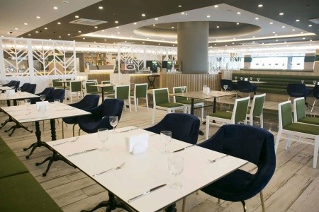 Sailors Beach Club - 19