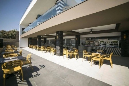 Sailors Beach Club - 22