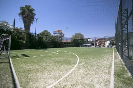 Sailors Beach Club - 24