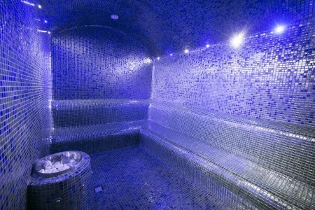 Sailors Beach Club - 45