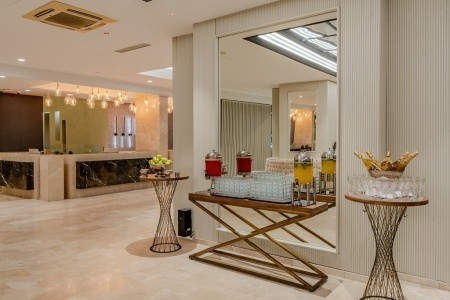 Turecko Alanya Justiniano Club Park Conti 6 dňový pobyt All Inclusive Letecky Letisko: Praha July 2026 ( 6/07/26-11/07/26)