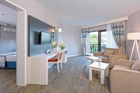 Turecko Alanya Justiniano Club Park Conti 6 dňový pobyt All Inclusive Letecky Letisko: Praha July 2026 ( 6/07/26-11/07/26)