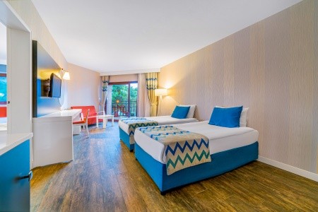 Turecko Alanya Justiniano Club Park Conti 6 dňový pobyt All Inclusive Letecky Letisko: Praha July 2026 ( 6/07/26-11/07/26)