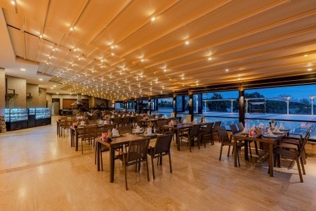 Turecko Alanya Justiniano Club Park Conti 6 dňový pobyt All Inclusive Letecky Letisko: Praha July 2026 ( 6/07/26-11/07/26)