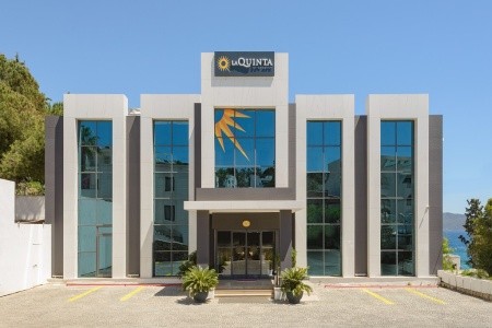 La Quinta By Wyndham Bodrum - 2