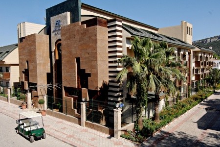 Iron Ambassador Plaza - 3