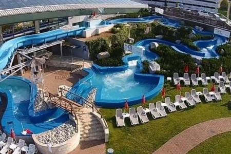 Aquapalace
