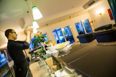 Palace (Desenzano Del Garda) - fotka 10