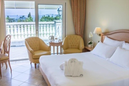 Palace (Desenzano Del Garda)