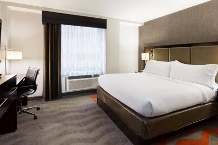 Holiday Inn Lower East Side - 15