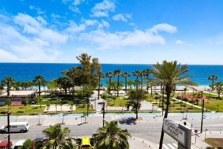 The Corner Park (Ex: Riviera Suite)