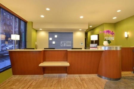 Holiday Inn Express Manhattan Midtown West - 4