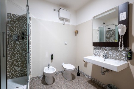 Taliansko Friuli-Venezia Giuli B&B Trieste 5 dňový pobyt Raňajky Vlastná July 2026 ( 9/07/26-13/07/26)