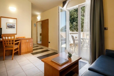 Amarin Apartments - 27