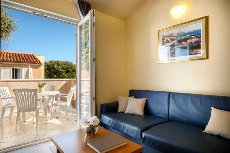 Amarin Apartments - 29