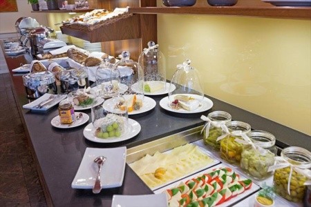 Best Western Premier Kaiserhof Wien Snídaně