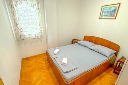 Chorvátsko Stredná Dalmácia Apartmán Vinka (Rogoznica) 8 dňový pobyt Bez stravy Vlastná July 2026 ( 6/07/26-13/07/26)