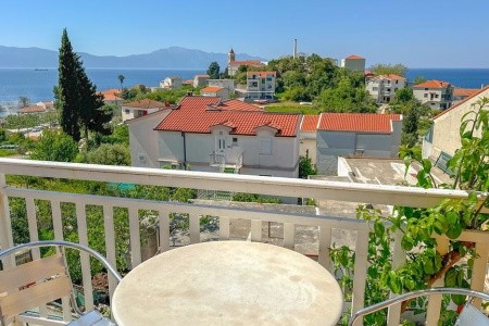 Chorvátsko Stredná Dalmácia Apartmán Vinka (Rogoznica) 8 dňový pobyt Bez stravy Vlastná July 2026 ( 6/07/26-13/07/26)