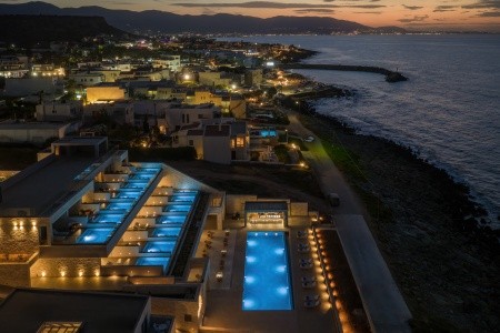 Castello Boutique Suites By The Sea - 2