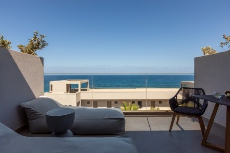 Castello Boutique Suites By The Sea - 21