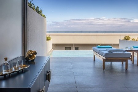 Castello Boutique Suites By The Sea - 31