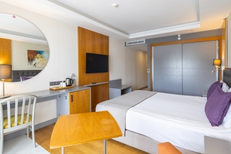 La Quinta By Wyndham Bodrum - 38