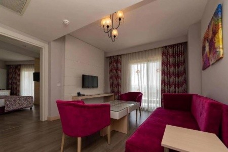 Turecko Turecká riviéra Sunmelia Beach Resort 5 dňový pobyt Ultra All inclusive Letecky Letisko: Praha May 2026 (12/05/26-16/05/26)