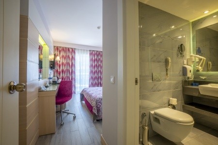 Turecko Turecká riviéra Sunmelia Beach Resort 5 dňový pobyt Ultra All inclusive Letecky Letisko: Praha May 2026 (12/05/26-16/05/26)