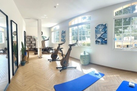 The Originals Hotel Golf Chateau De La Begude - 9