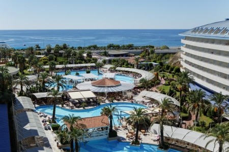 Crystal Admiral Aqua Collection