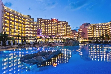 Dit Majestic Beach Resort - 28