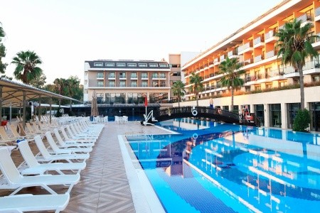 Turecko Belek Aydinbey Queens Palace 14 dňový pobyt Ultra All inclusive Letecky Letisko: Praha October 2026 ( 1/10/26-14/10/26)