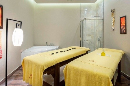 Turecko Belek Aydinbey Queens Palace 14 dňový pobyt Ultra All inclusive Letecky Letisko: Praha October 2026 ( 1/10/26-14/10/26)