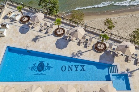 Onyx Beach Residence - 6