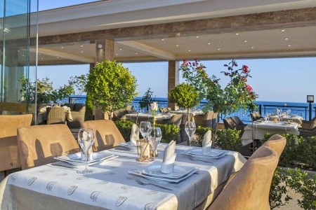 Onyx Beach Residence - 10