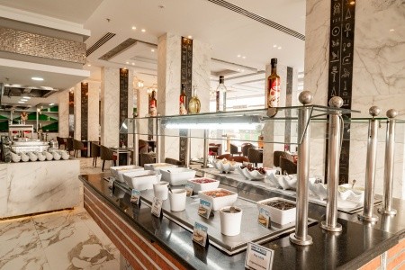 King Tut Aqua Park Beach Resort - 17