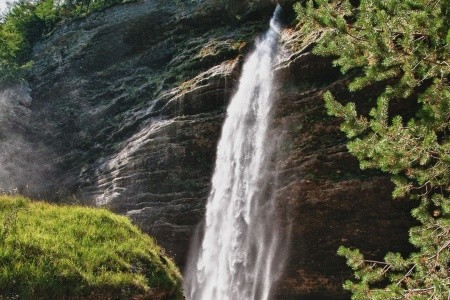 Slovinsko Kranjska Gora Ramada Hotel & Suites By Wyndham Kranjska Gora 5 dňový pobyt Raňajky Vlastná June 2026 ( 2/06/26- 6/06/26)