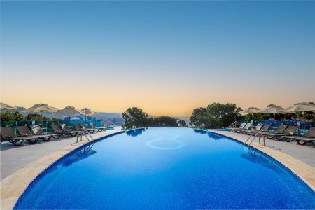 A Good Life Utopia Family Resort (Ex. Water Planet) - 89