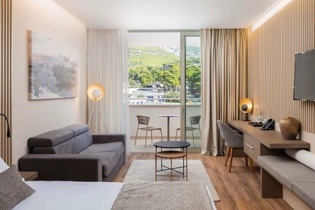 Aminess Laurel Khalani - 19