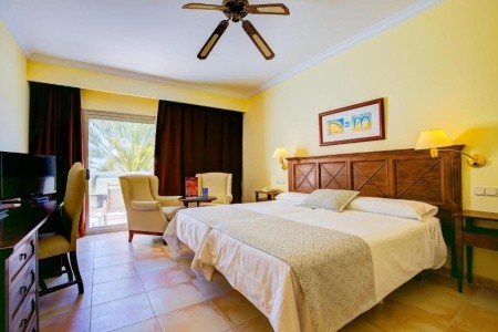 Kanárske ostrovy Fuerteventura Sbh Costa Calma Palace 8 dňový pobyt Polpenzia Letecky Letisko: Viedeň October 2026 ( 9/10/26-16/10/26)