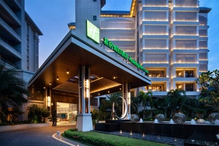 Holiday Inn & Suites Sanya Yalong Bay - 4